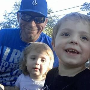 Meet your Posher, Phillip